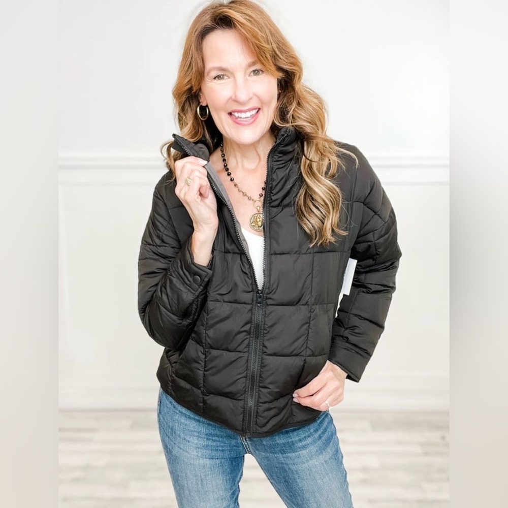 White Birch Women's Black Puffer Jacket. Great for Fall and Winter!! - Picture 3 of 6